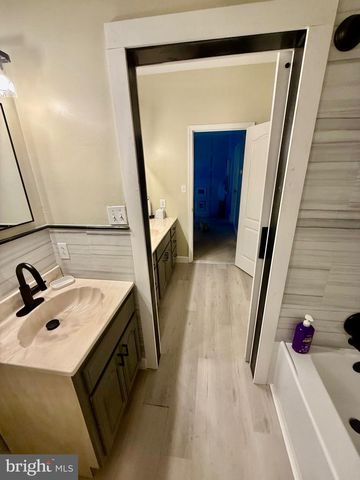 75 W BAY FRONT RD, Lothian, MD 20711
