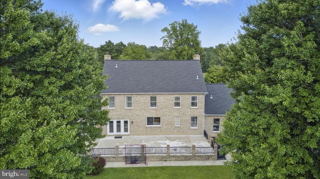 75 W BAY FRONT RD, Lothian, MD 20711