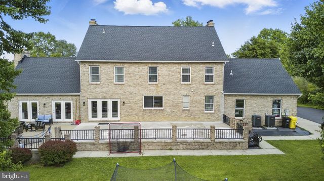 75 W BAY FRONT RD, Lothian, MD 20711