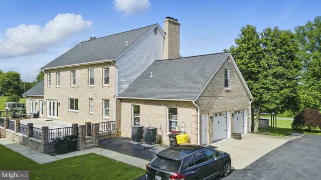 75 W BAY FRONT RD, Lothian, MD 20711