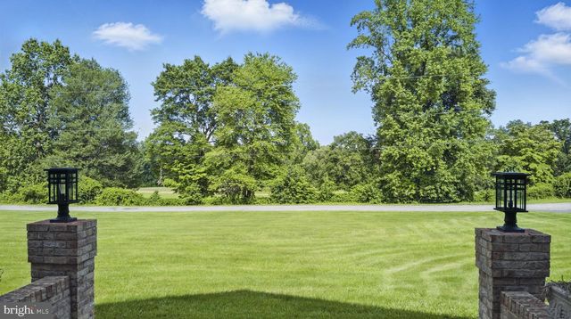 75 W BAY FRONT RD, Lothian, MD 20711