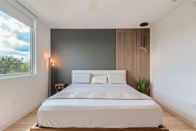 900 S 1st ST 421, Austin, TX 78704