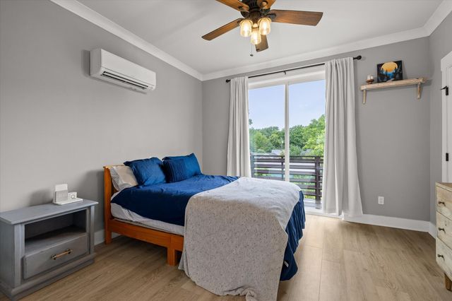 725 N Market Street 5, Chattanooga, TN 37405