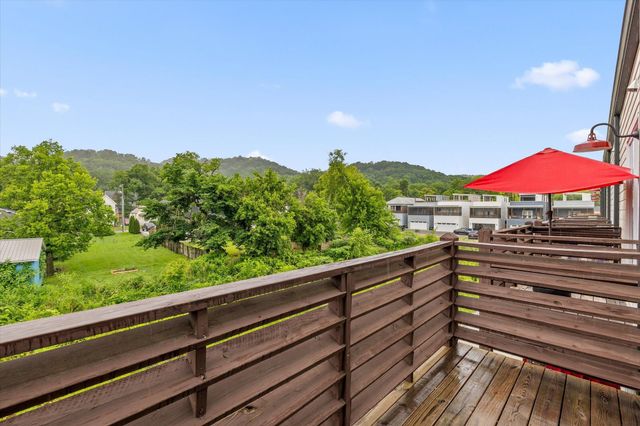 725 N Market Street 5, Chattanooga, TN 37405