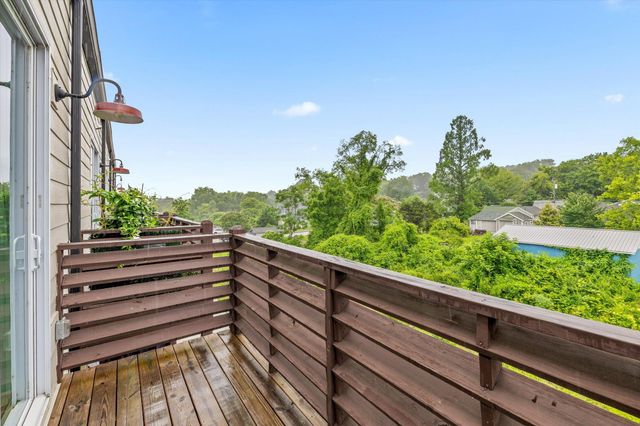 725 N Market Street 5, Chattanooga, TN 37405