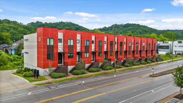 725 N Market Street 5, Chattanooga, TN 37405