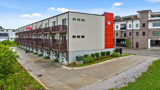 725 N Market Street 5, Chattanooga, TN 37405
