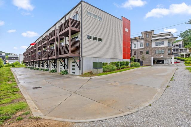 725 N Market Street 5, Chattanooga, TN 37405