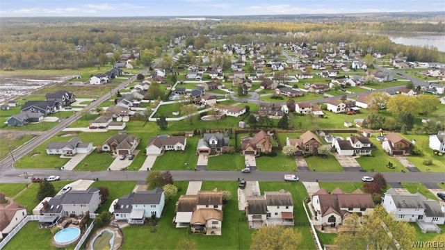 2660 David Drive, Wheatfield, NY 14304