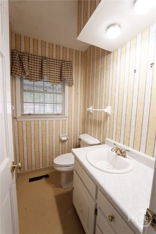 807 Kings Road, Hinesville, GA 31313