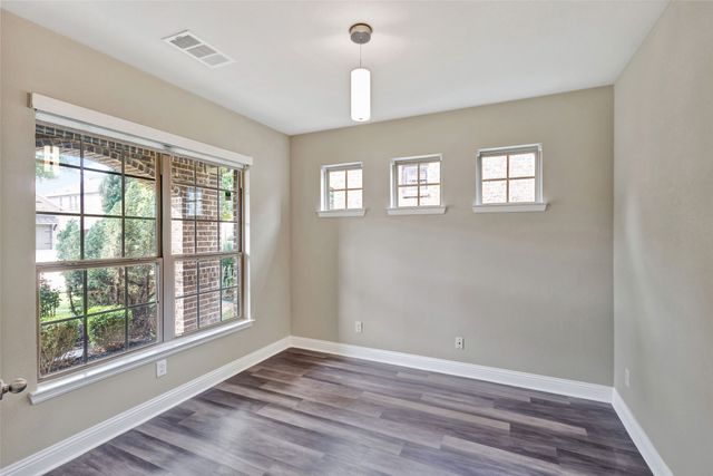 401 Mossy Rock Drive, Mckinney, TX 75071