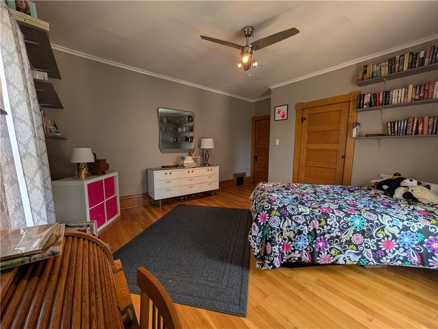 211 Wills Rd, Connellsville, PA 15425