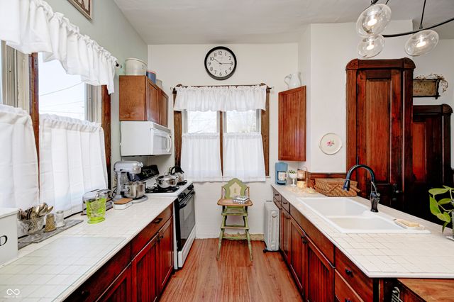 4934 N Pearl Street, Amo, IN 46121