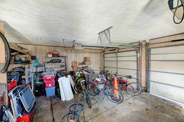 4934 N Pearl Street, Amo, IN 46121