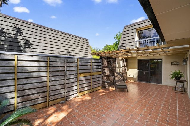 1608 16th Terrace, Palm Beach Gardens, FL 33418