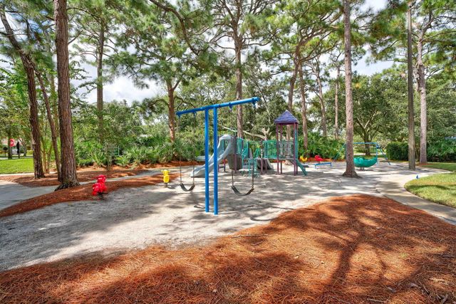 1608 16th Terrace, Palm Beach Gardens, FL 33418