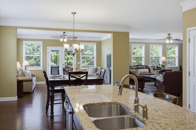 870 Grand Reserve Drive, Suwanee, GA 30024