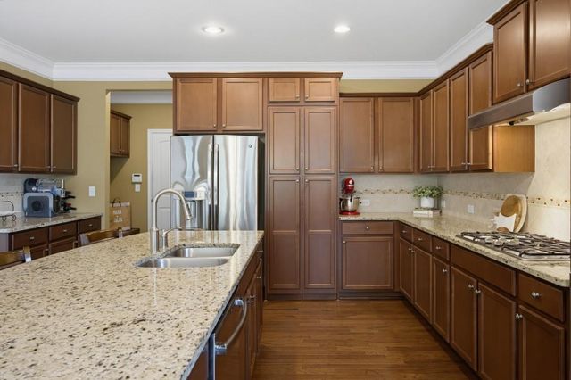 870 Grand Reserve Drive, Suwanee, GA 30024