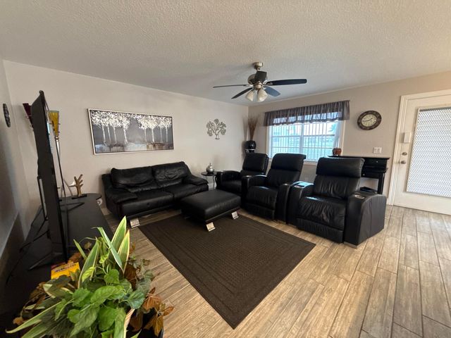 29 FLANDERS A, Delray Beach, FL 33484