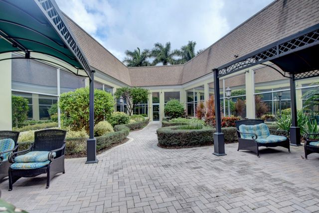 29 FLANDERS A, Delray Beach, FL 33484