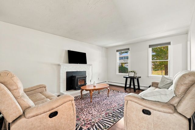 15 Tammie Road, Hopedale, MA 01747