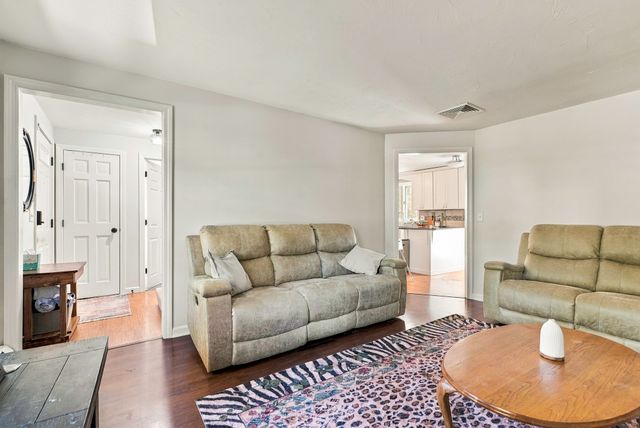 15 Tammie Road, Hopedale, MA 01747