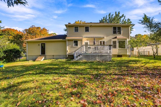 15 Tammie Road, Hopedale, MA 01747