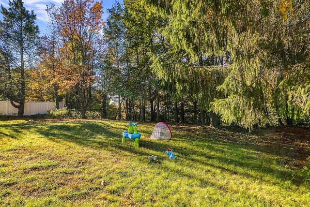 15 Tammie Road, Hopedale, MA 01747