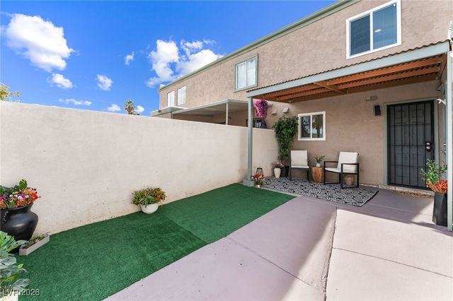 5911 Vegas Drive, Las Vegas, NV 89108