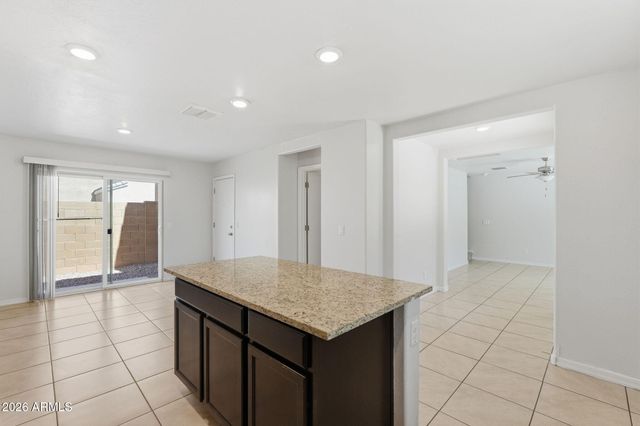 3923 S 82ND Drive, Phoenix, AZ 85043