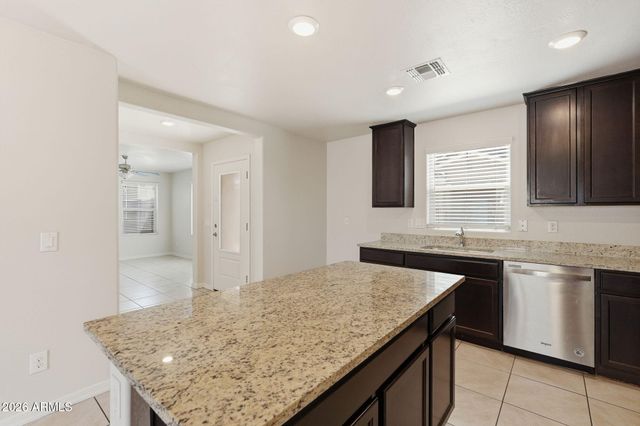 3923 S 82ND Drive, Phoenix, AZ 85043