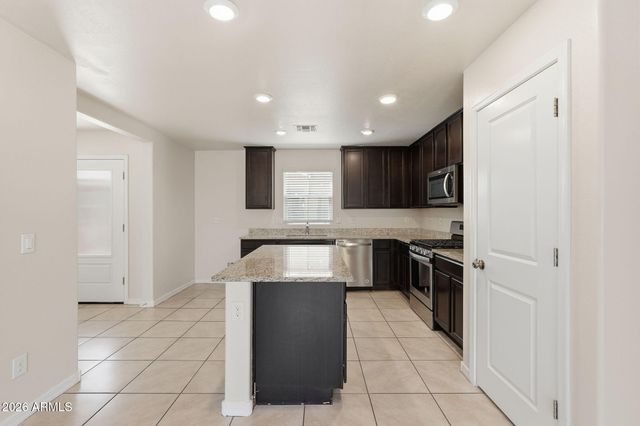3923 S 82ND Drive, Phoenix, AZ 85043