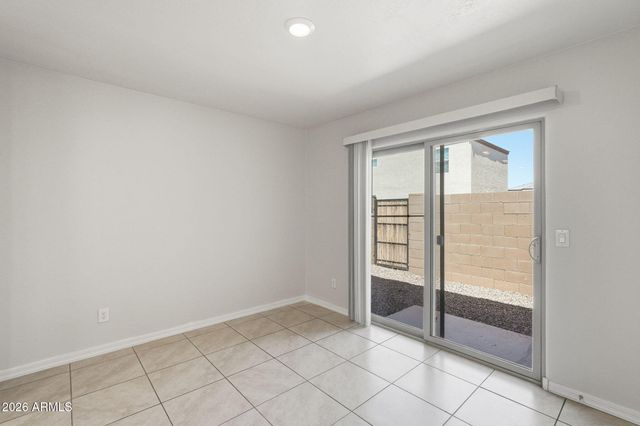 3923 S 82ND Drive, Phoenix, AZ 85043