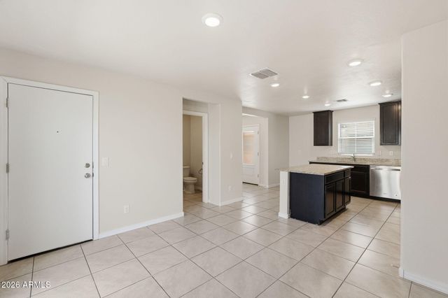 3923 S 82ND Drive, Phoenix, AZ 85043
