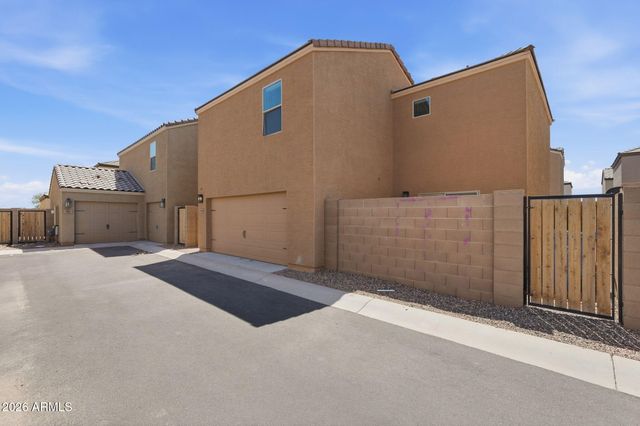 3923 S 82ND Drive, Phoenix, AZ 85043