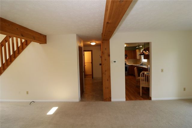 1328 Courtney Drive, Victor, NY 14564