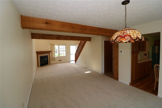 1328 Courtney Drive, Victor, NY 14564