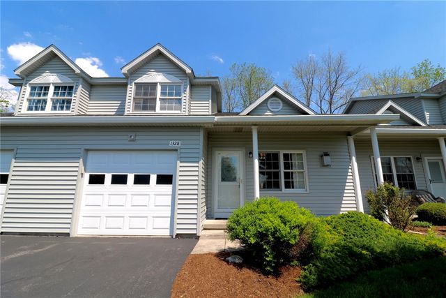 1328 Courtney Drive, Victor, NY 14564