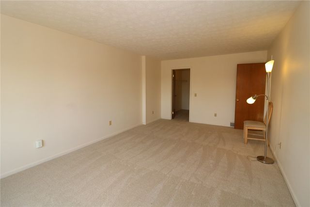 1328 Courtney Drive, Victor, NY 14564