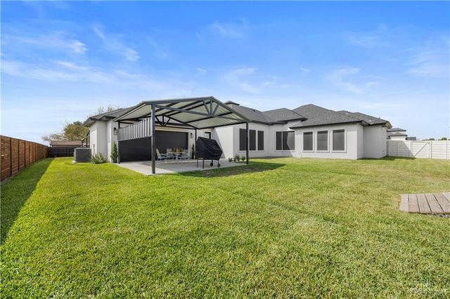 3100 Hillcrest Drive, Mission, TX 78574