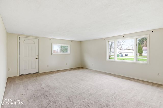 47811 Frederick Road, Shelby Twp, MI 48317