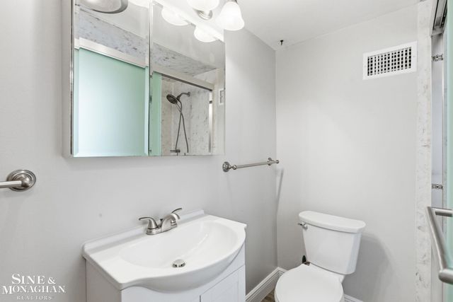 47811 Frederick Road, Shelby Twp, MI 48317