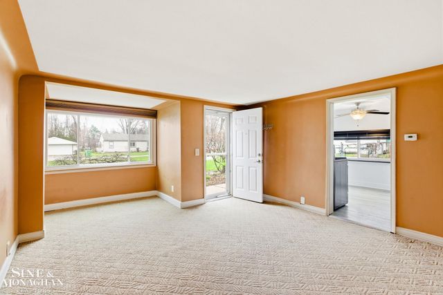 47811 Frederick Road, Shelby Twp, MI 48317