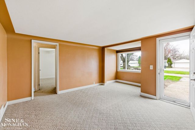 47811 Frederick Road, Shelby Twp, MI 48317