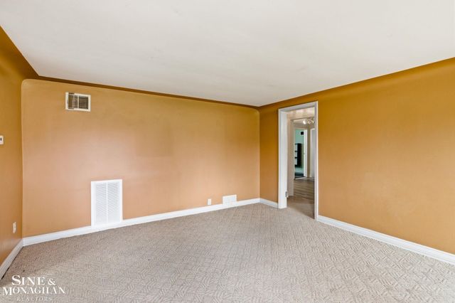 47811 Frederick Road, Shelby Twp, MI 48317