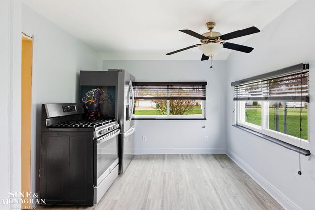 47811 Frederick Road, Shelby Twp, MI 48317