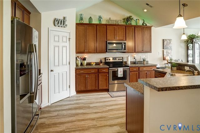 7625 Harris Field Rd, Mechanicsville, VA 23111