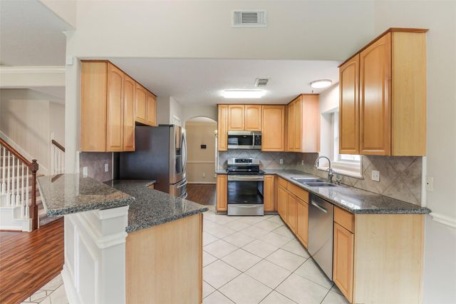 1815 Halyard Drive, Crosby, TX 77532