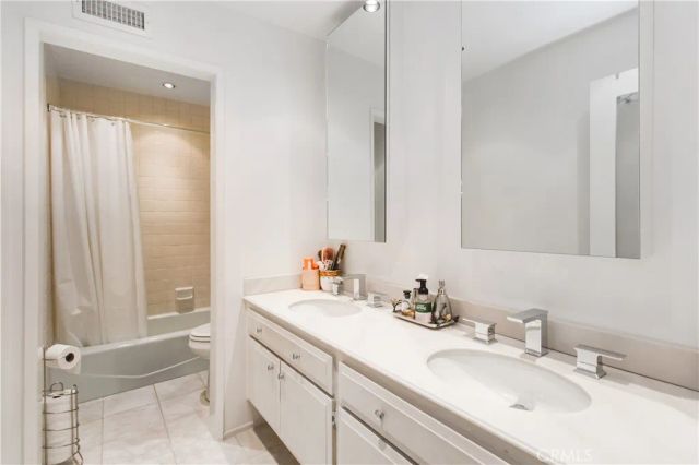 19865 Hiawatha Street, Chatsworth, CA 91311