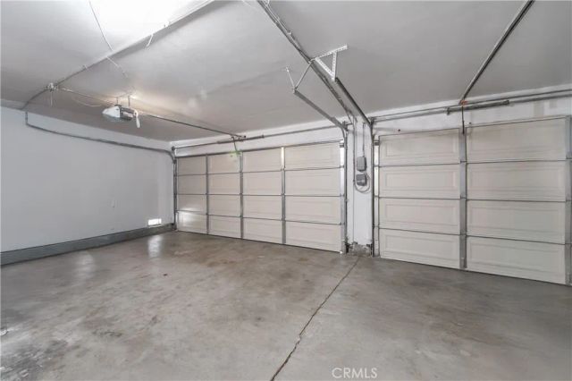 19865 Hiawatha Street, Chatsworth, CA 91311